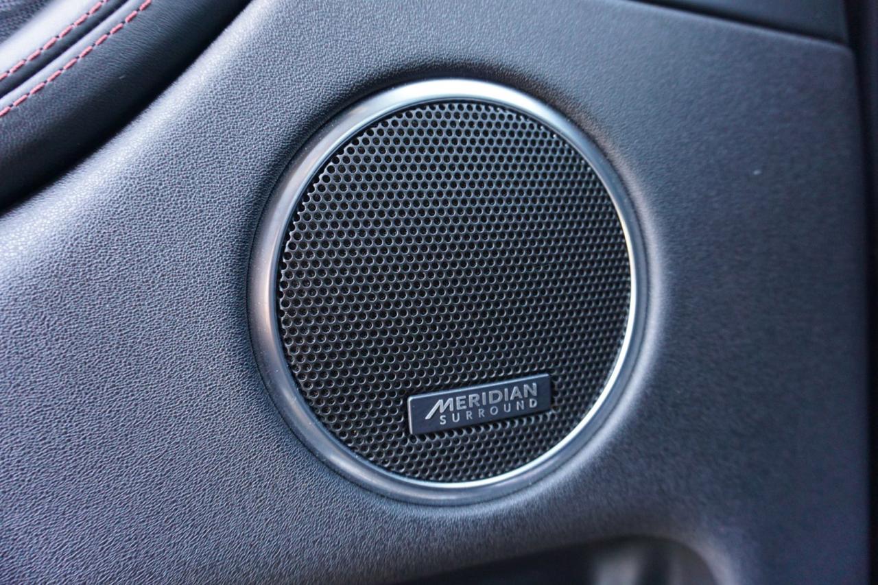 2020 Land Rover Discovery Sport R-Dynamic HSE MHEV CERTIFIED CAMERA NAV BLUETOOTH LEATHER HEATED SEATS PANO ROOF CRUISE ALLOYS - Photo #34