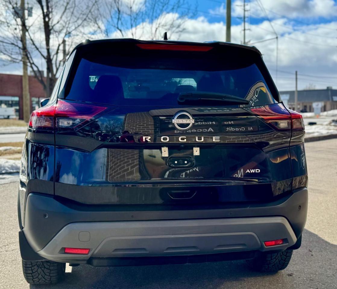 2022 Nissan Rogue S Photo3