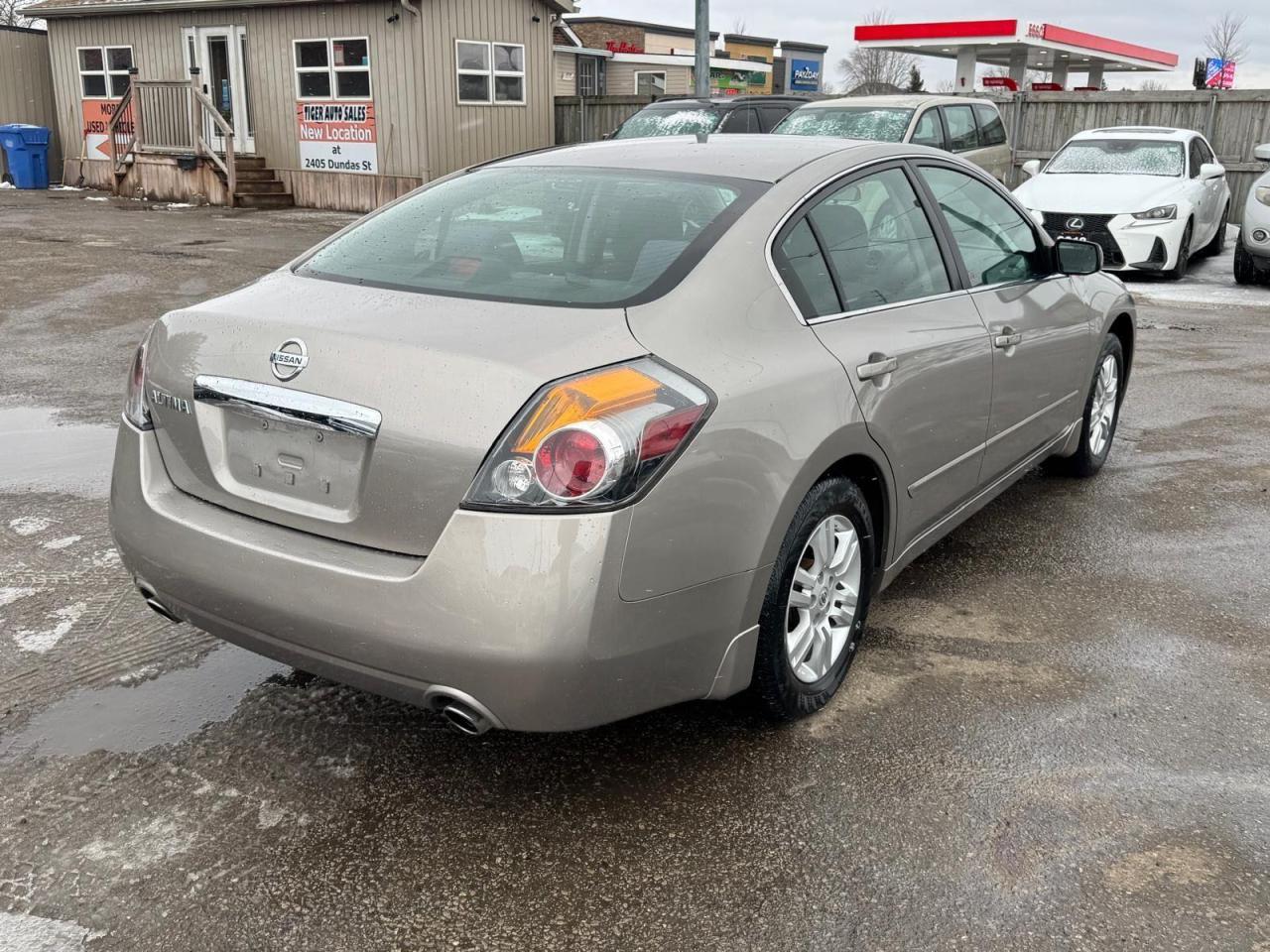 2011 Nissan Altima 2.5 S, AUTO, ONLY 64KMS, LOW KMS, CERTIFIED - Photo #5