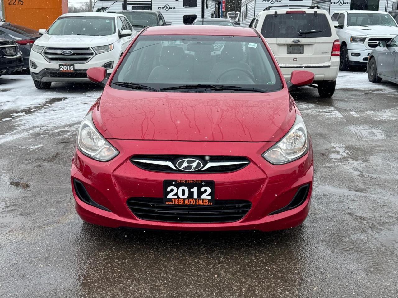 2012 Hyundai Accent GL, AUTO, ONLY 29,000KMS, LOW KMS, CERTIFIED - Photo #8