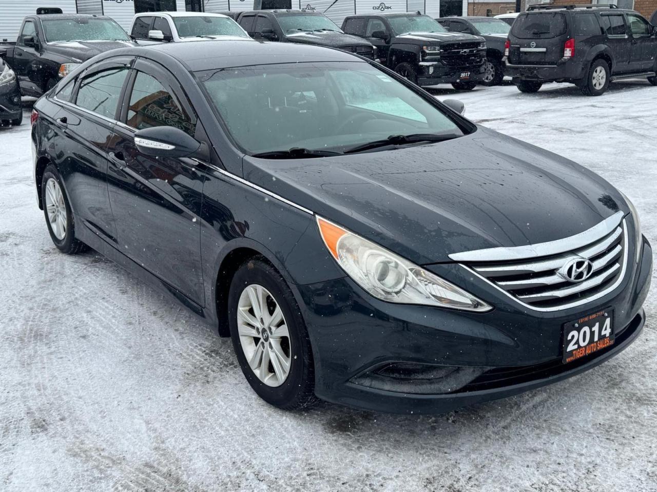 2014 Hyundai Sonata GL, AUTO, ALLOYS, 4 CYL, CAM, ONLY 64KMS, CERT - Photo #7