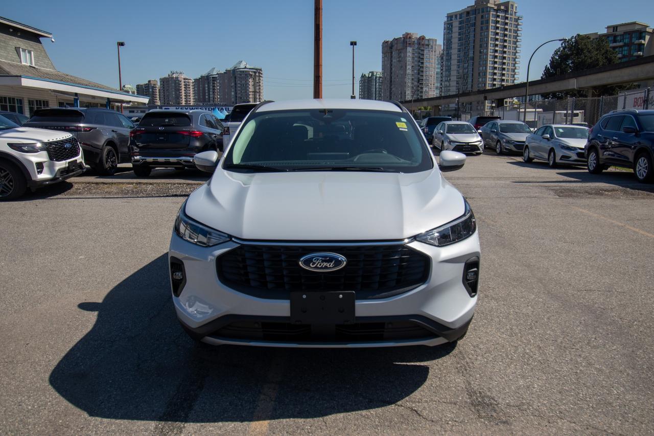 2025 Ford Escape PHEV FWD Photo