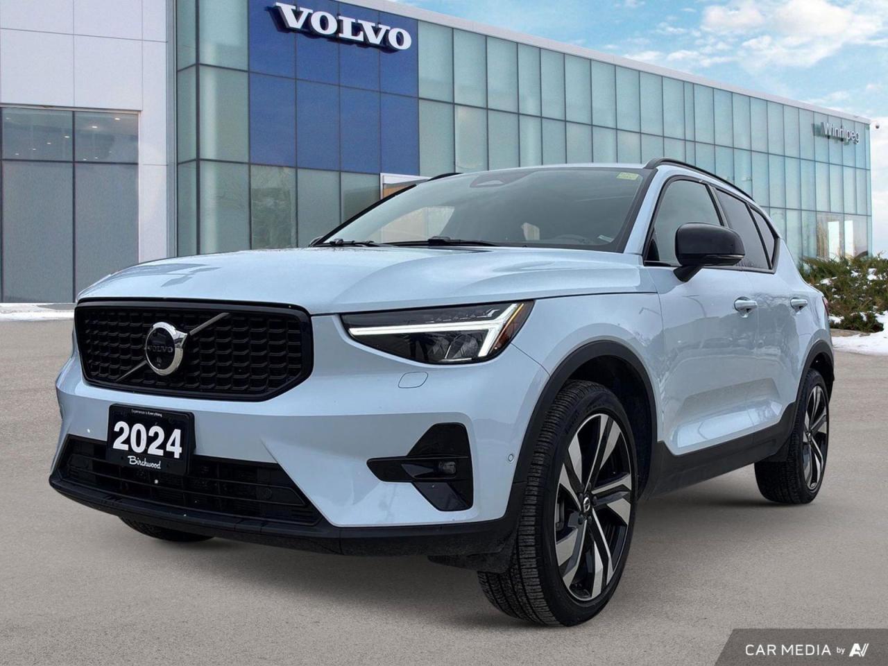 Used 2024 Volvo XC40 B5 - Plus for sale in Winnipeg, MB