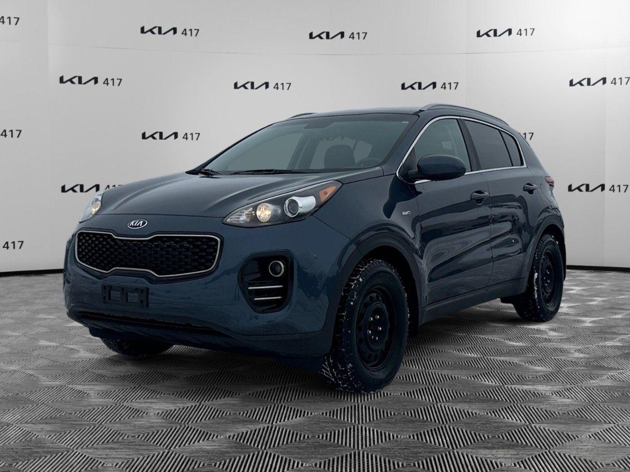 Used 2018 Kia Sportage LX AWD for sale in Gloucester, ON