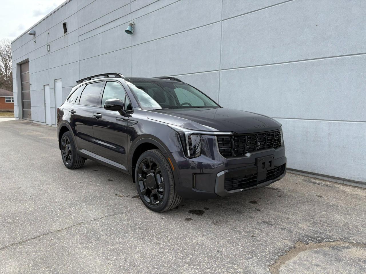 New 2025 Kia Sorento 2.5T X-Line for sale in Listowel, ON