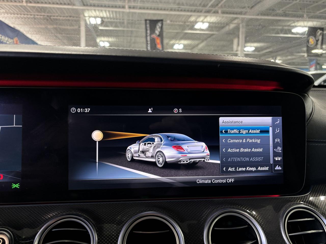 2018 Mercedes-Benz E-Class E63 S AMG|V8BITURBO|4MATIC+|NAV|MASSAGE|CARBON|HUD - Photo #37