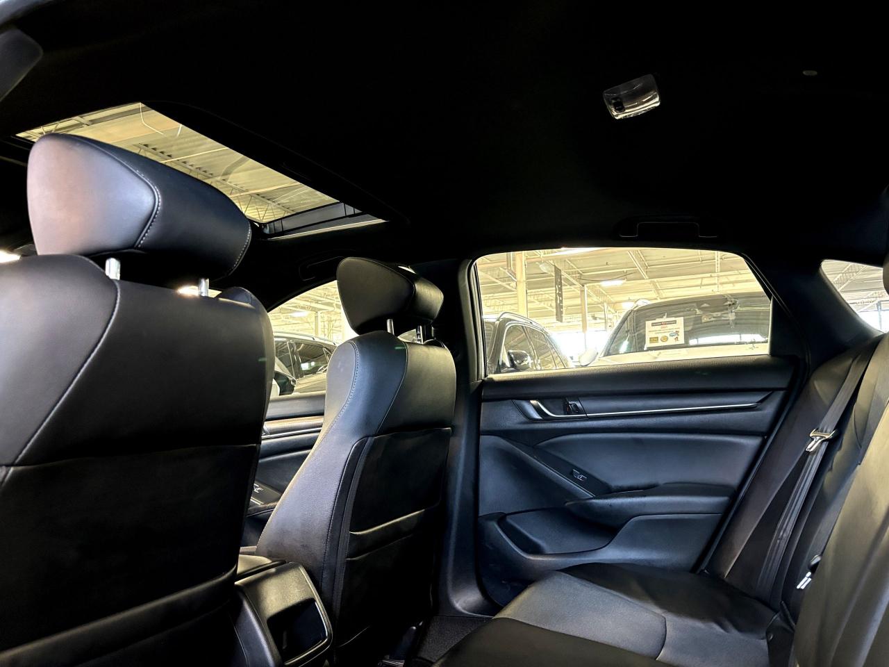 2020 Honda Accord Sedan Sport CVT|SUNROOF|ALLOYS|SAFETYTECH|BLINDSPOTCAM|+ - Photo #5