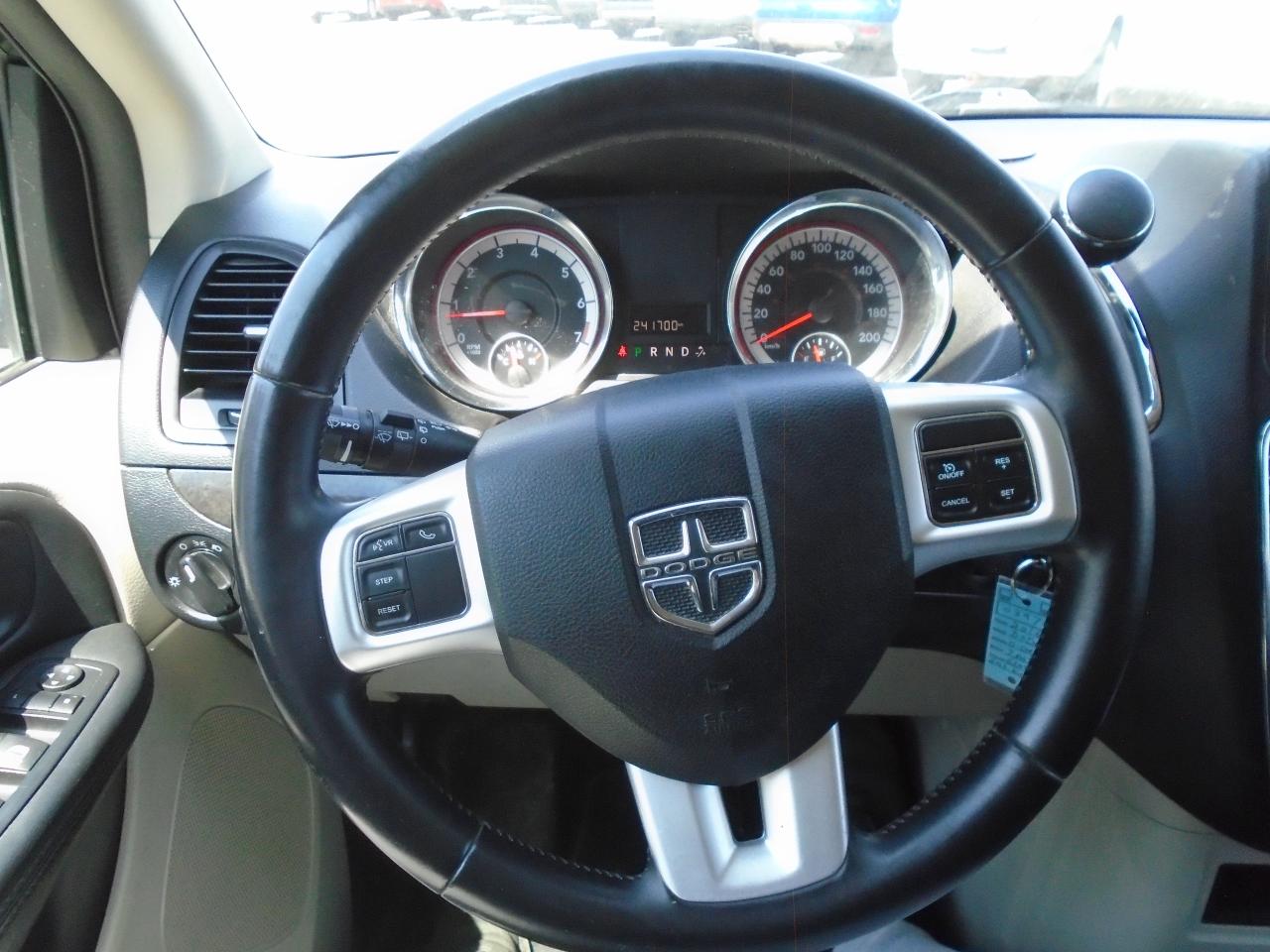 2016 Dodge Grand Caravan 4dr Wgn SXT - Photo #23