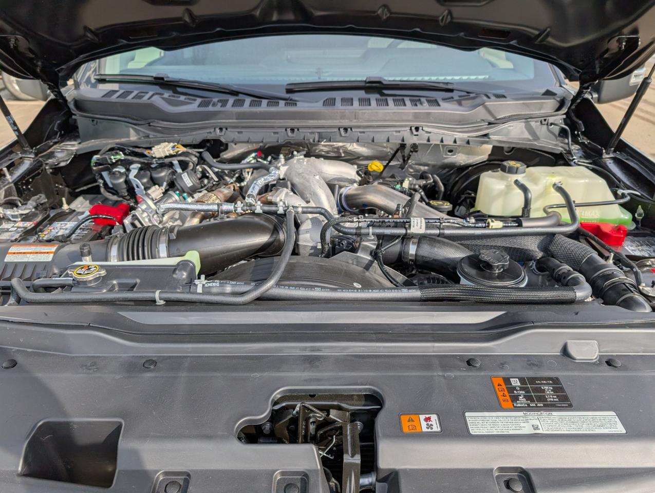 2025 Ford F-250 Super Duty SRW XLT Photo5