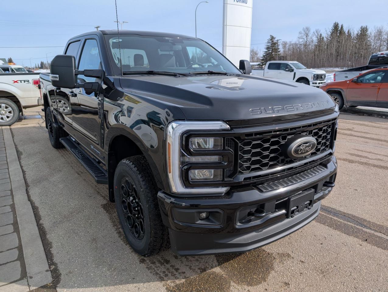 2025 Ford F-250 Super Duty SRW XLT Photo