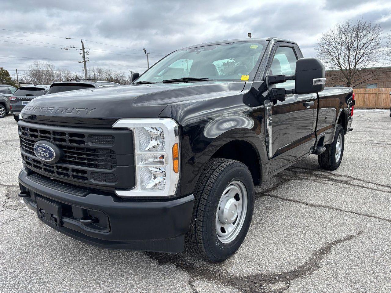 Used 2024 Ford F-350 Super Duty SRW XL for sale in Essex, ON