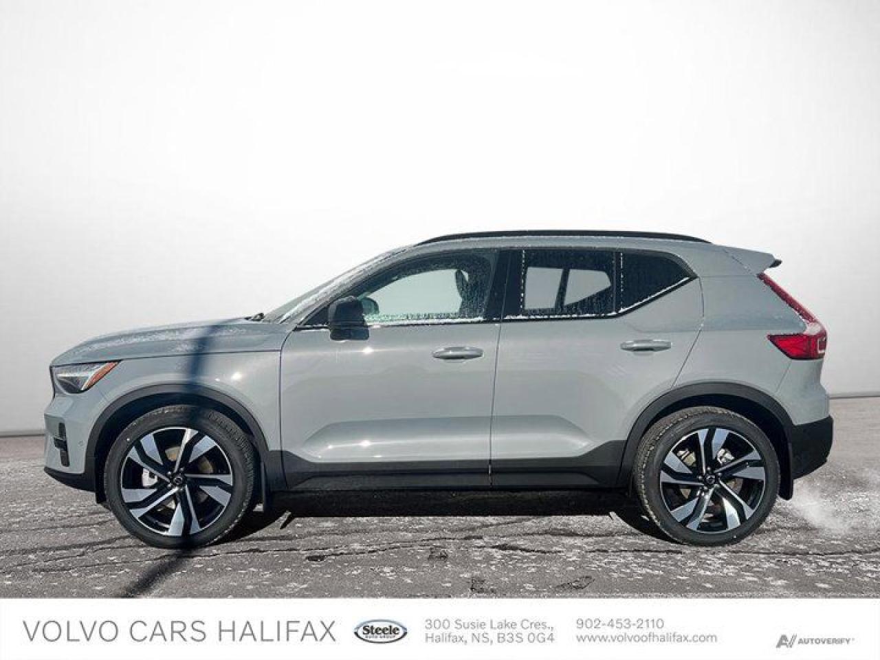 Delivers 30 Highway MPG and 23 City MPG! This Volvo XC40 delivers a Intercooled Turbo Gas/Electric I-4 2.0 L/120 engine powering this Automatic transmission. WHEELS: 20 5-DOUBLE SPOKE BLACK DIAMOND-CUT ALLOY -inc: Tires: 245/45R20 All Season, VAPOUR GREY METALLIC, PIXEL HEADLAMPS.* This Volvo XC40 Features the Following Options *CLIMATE PACKAGE -inc: Heated Steering Wheel, Heated Rear Seat, Heated Windscreen Washers, Headlamp Cleaners , HARMAN/KARDON PREMIUM SOUND SYSTEM, FRONT & REAR MUD FLAPS, CHARCOAL, LEATHER UPHOLSTERY -inc: blond headliner w/driftwood inlays, AERODYNAMIC ROOF SPOILER, Window Grid Diversity Antenna, Wheels: 19 5-Y Spoke Matte Graphite Alloy -inc: Diamond-cut, Volvo Cars App w/4 Year Subscription Emergency Sos, Voice Activated Dual Zone Front Automatic Air Conditioning, Valet Function.* Visit Us Today *For a must-own Volvo XC40 come see us at Volvo of Halifax, 300 Susie Lake Crescent , Halifax, NS B3S0G4. Just minutes away!