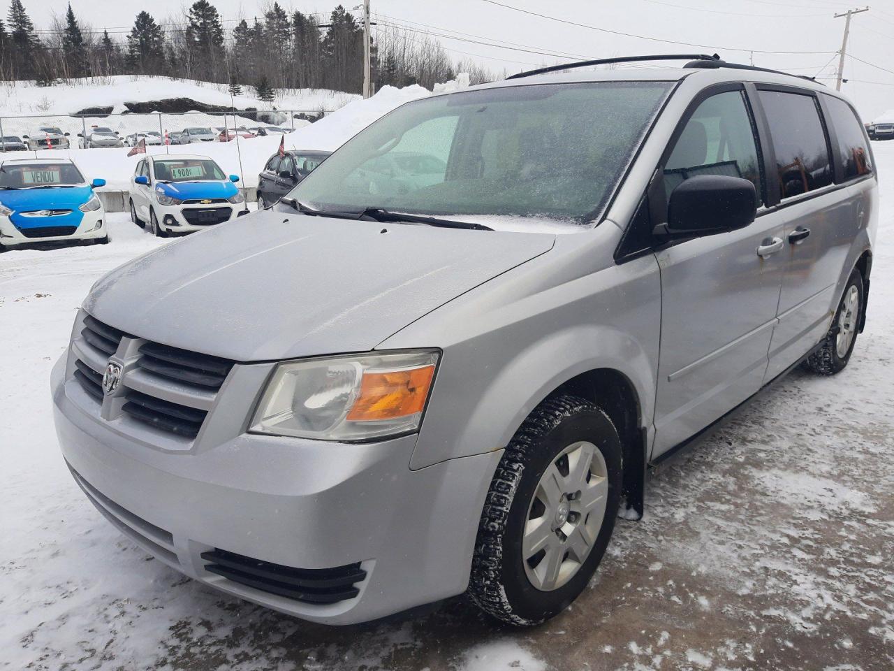 Used 2010 Dodge Grand Caravan SE for sale in Jonquière, QC