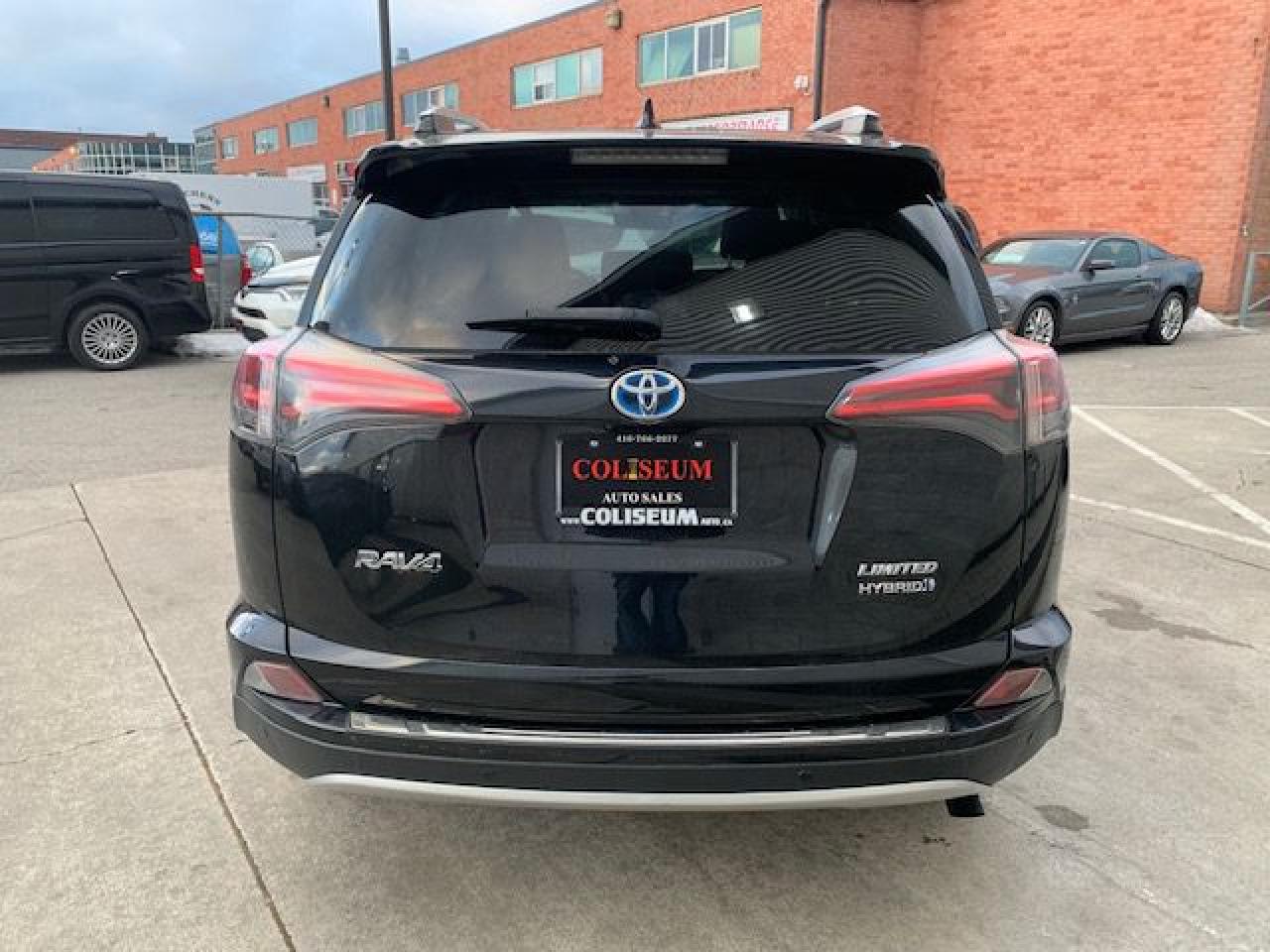 2016 Toyota RAV4 Hybrid LIMITED HYBRID-LEATHER-SUNROOF-LOADED Photo4