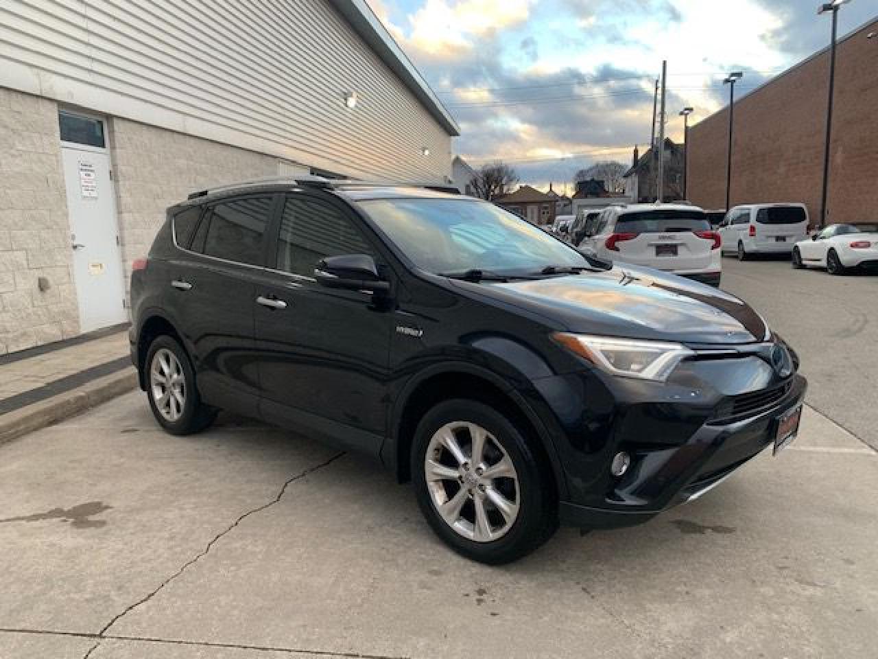 2016 Toyota RAV4 Hybrid LIMITED HYBRID-LEATHER-SUNROOF-LOADED Photo