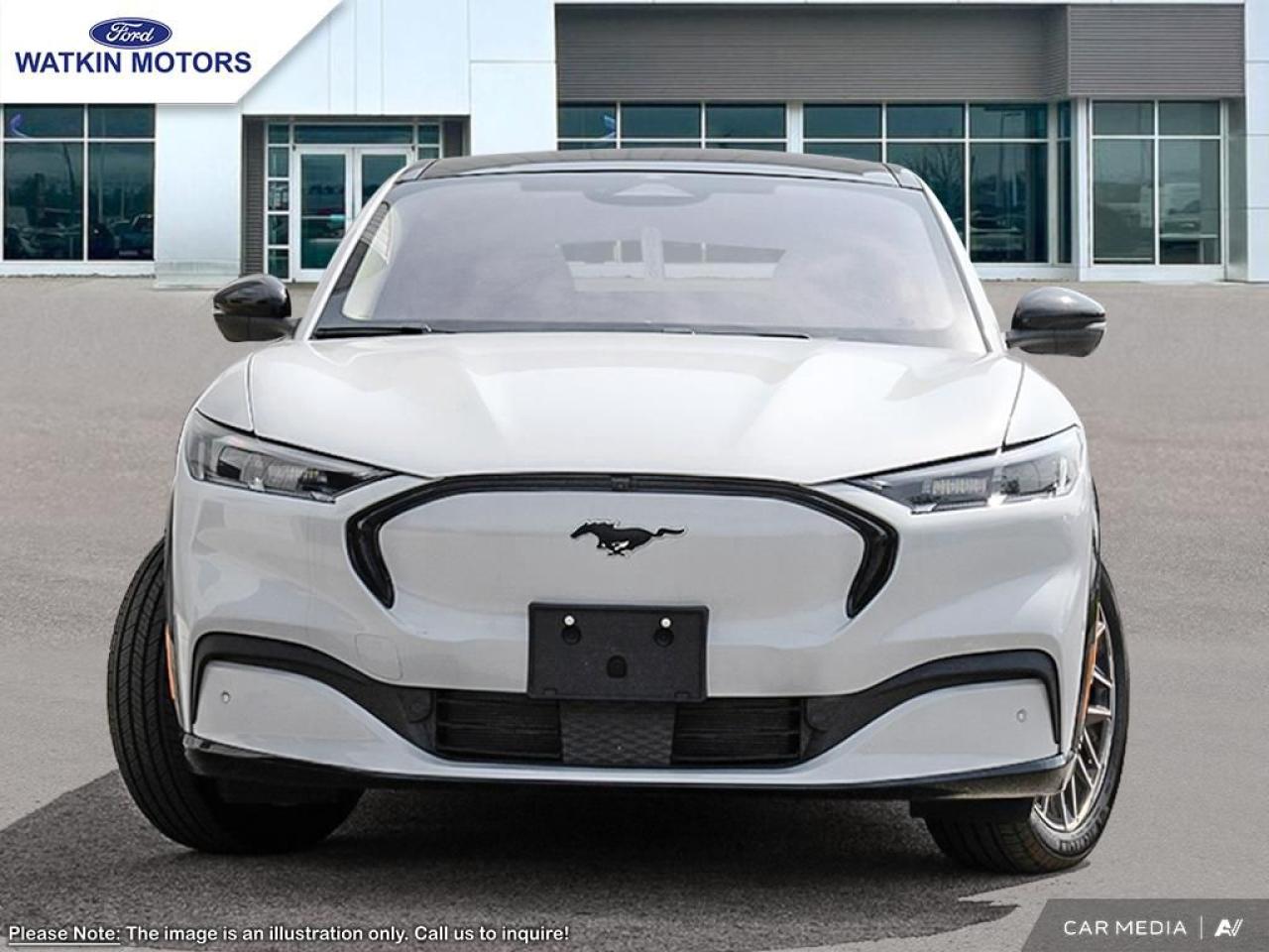 2025 Ford Mustang Mach-E Premium Photo9