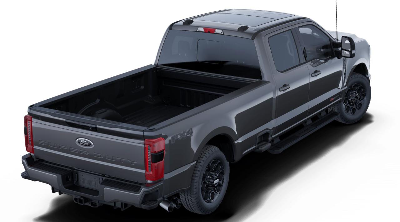 2025 Ford F-350 Super Duty SRW Lariat Photo2