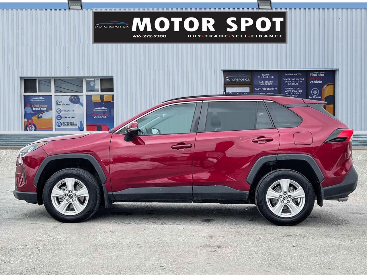 2019 Toyota RAV4 LE AWD - Photo #4