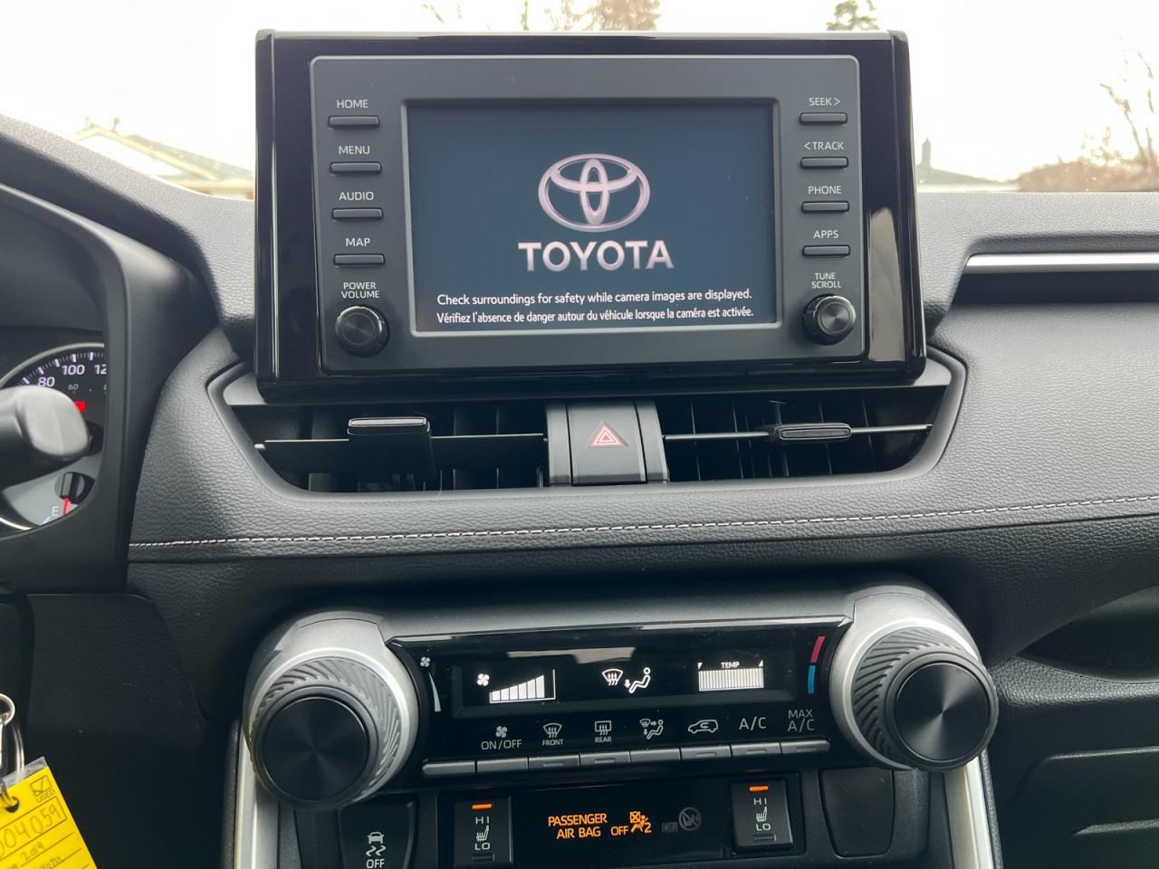 2019 Toyota RAV4 LE AWD - Photo #10