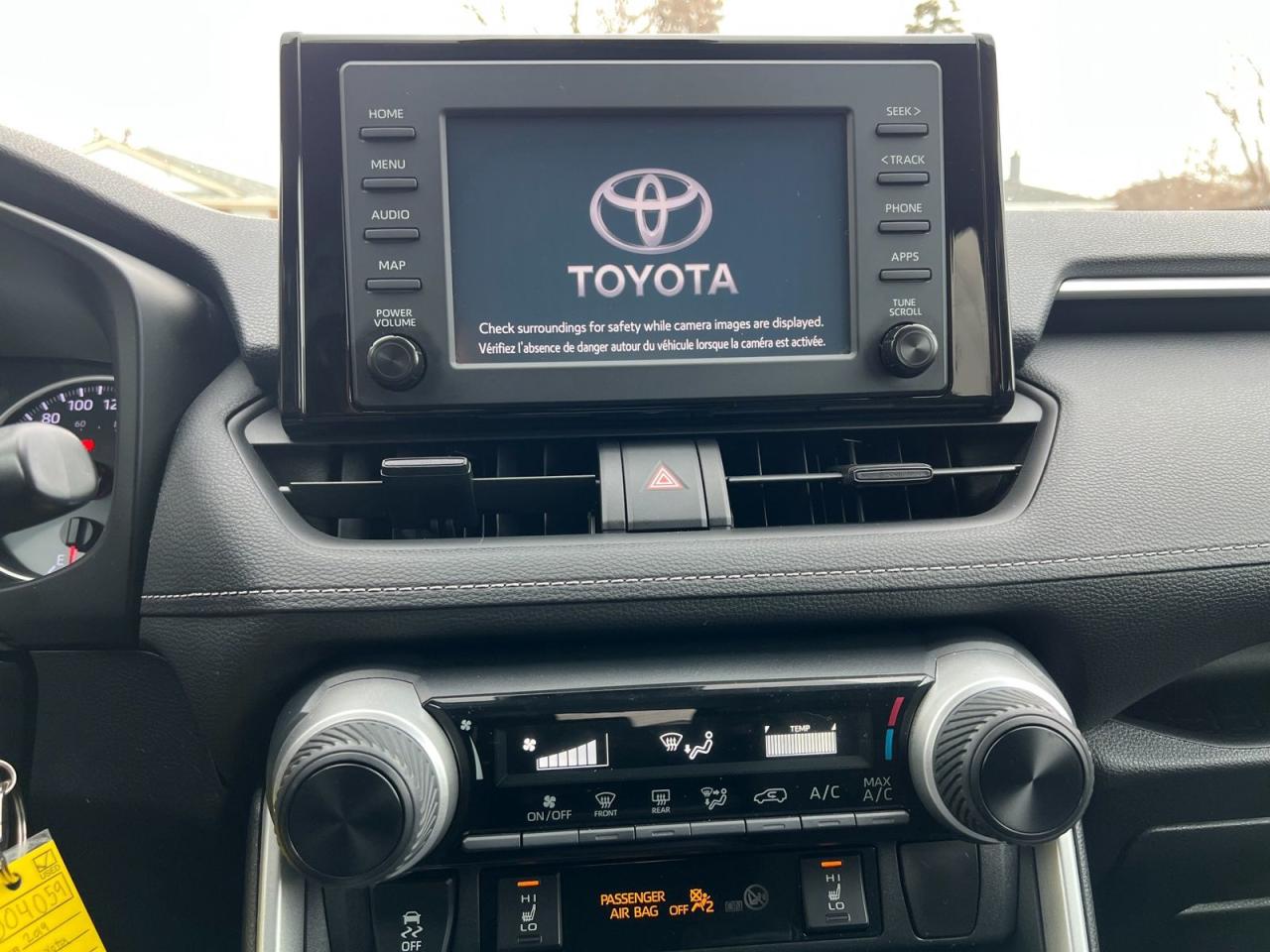 2019 Toyota RAV4 LE AWD - Photo #10