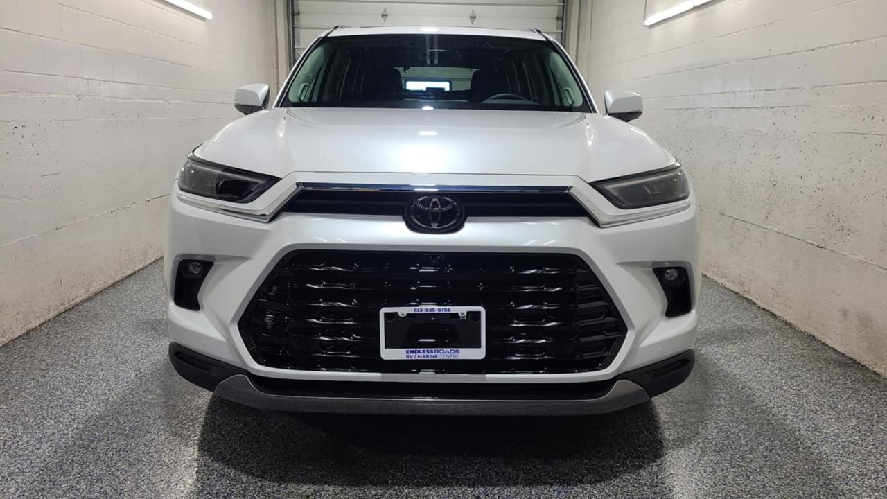 2025 Toyota Grand Highlander Hybrid Limited - Photo #2