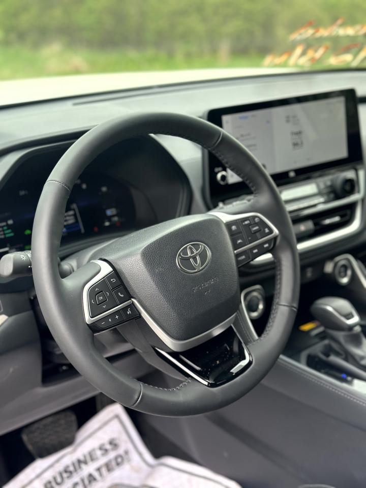 2025 Toyota Grand Highlander Hybrid Limited - Photo #14