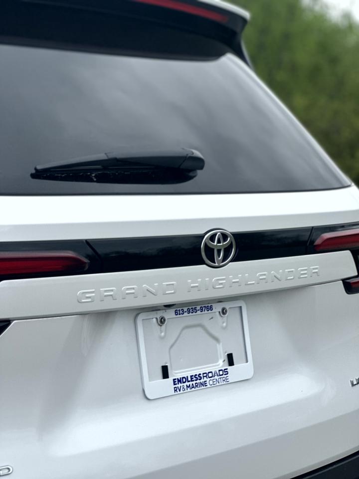 2025 Toyota Grand Highlander Hybrid Limited - Photo #11