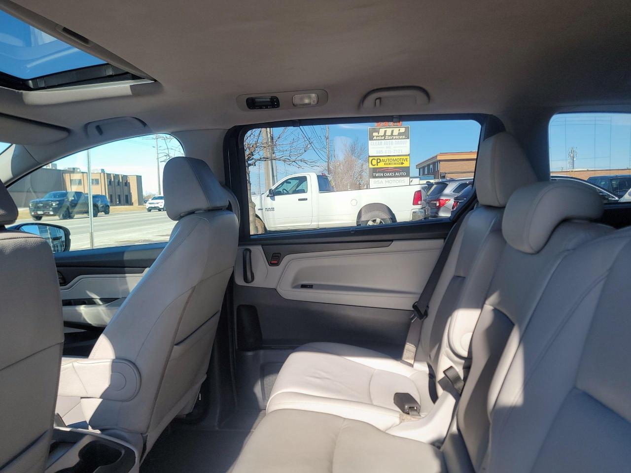 2019 Honda Odyssey EX-L NAVI - Photo #14