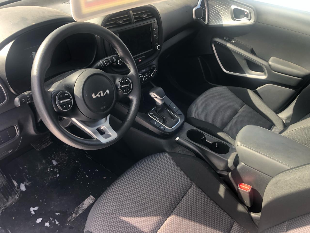 2023 Kia Soul LX - Photo #5