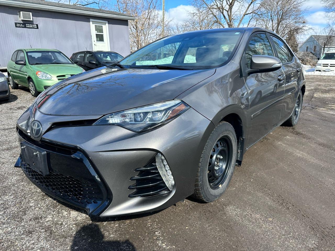 2018 Toyota Corolla XSE - Photo #3