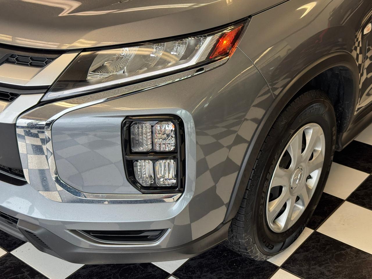 2021 Mitsubishi RVR ES AWC+ApplePlay+Camera+Heated Seats Photo
