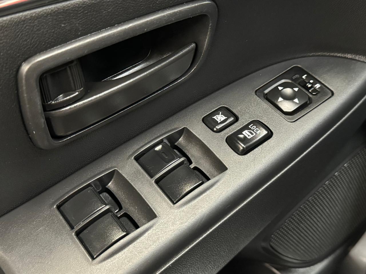 2021 Mitsubishi RVR ES AWC+ApplePlay+Camera+Heated Seats Photo