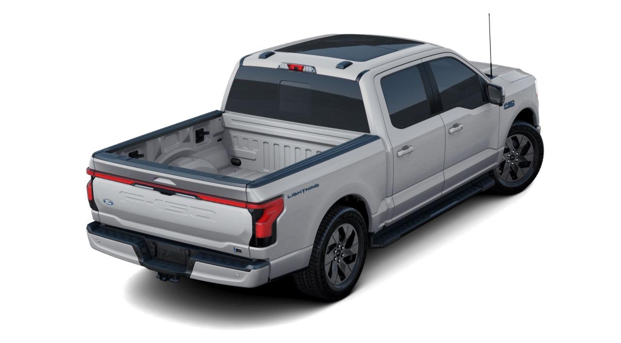 2024 Ford F-150 Lightning Lariat Photo2