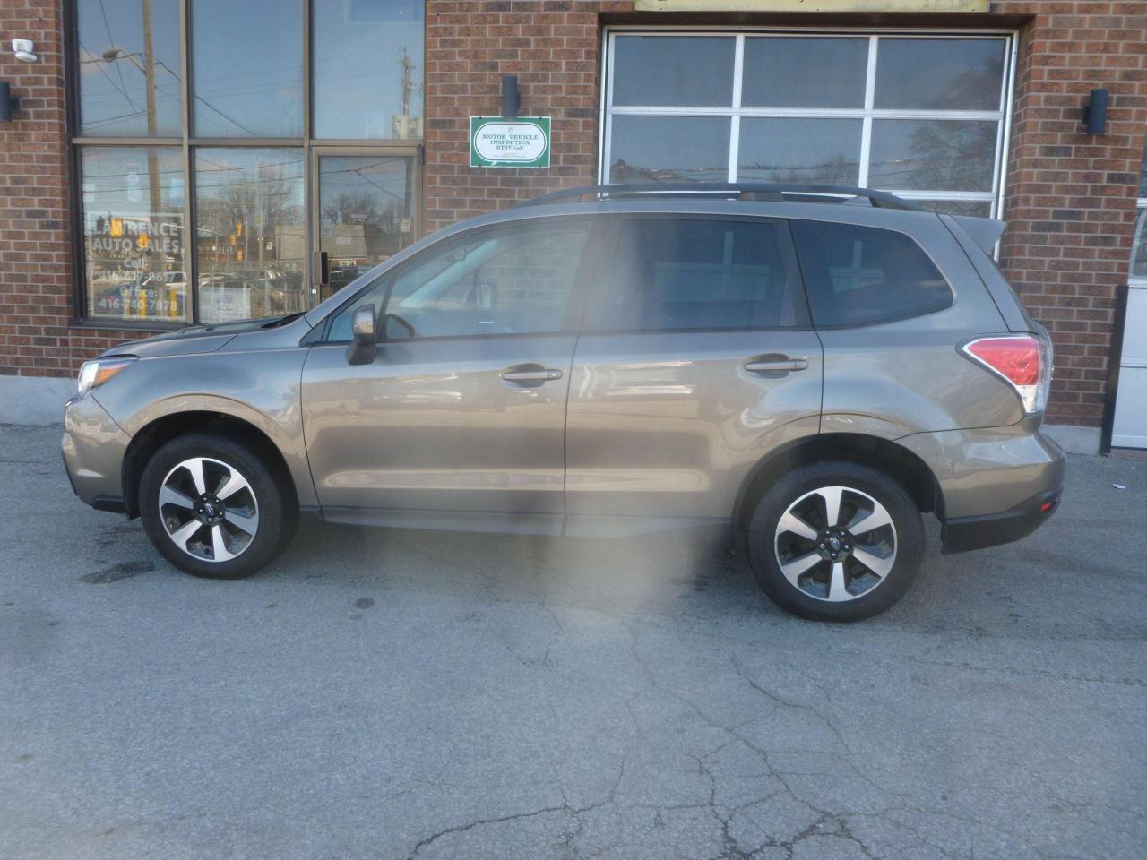 2018 Subaru Forester TOURING - Photo #3