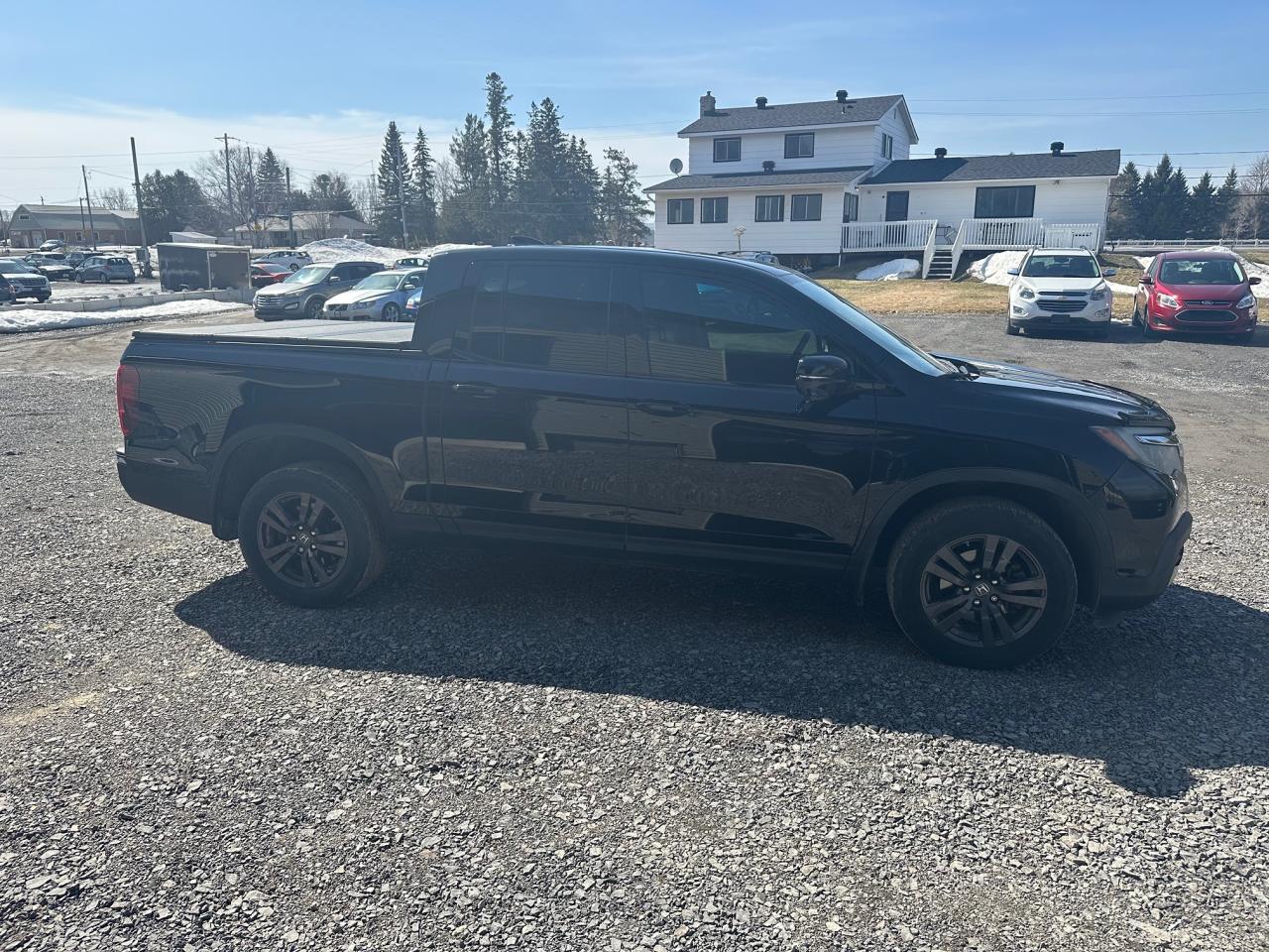 2017 Honda Ridgeline SPORT - Photo #6