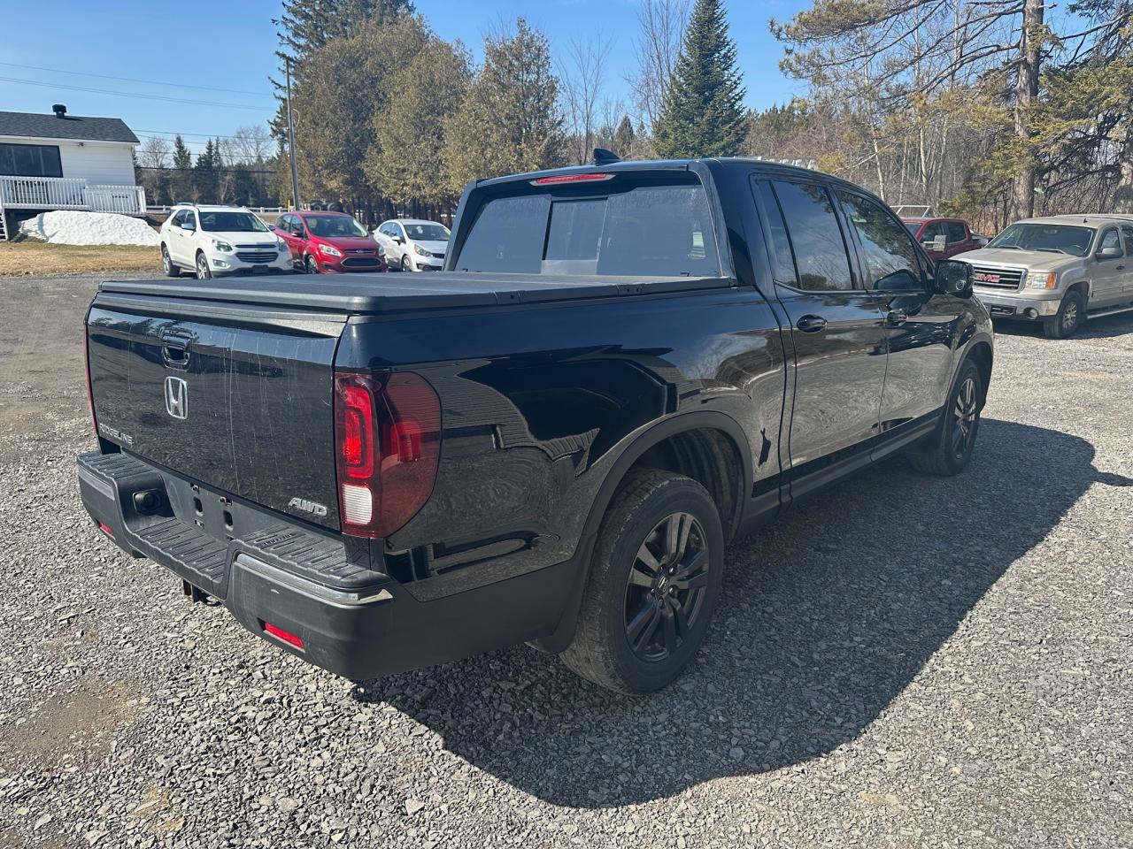 2017 Honda Ridgeline SPORT - Photo #5