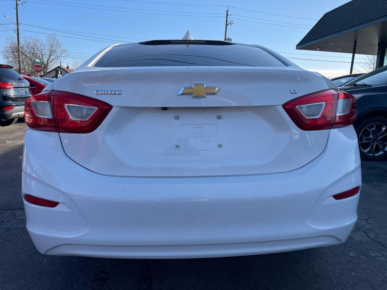 2017 Chevrolet Cruze 4dr Sdn 1.4L LT w/1SD - Photo #7