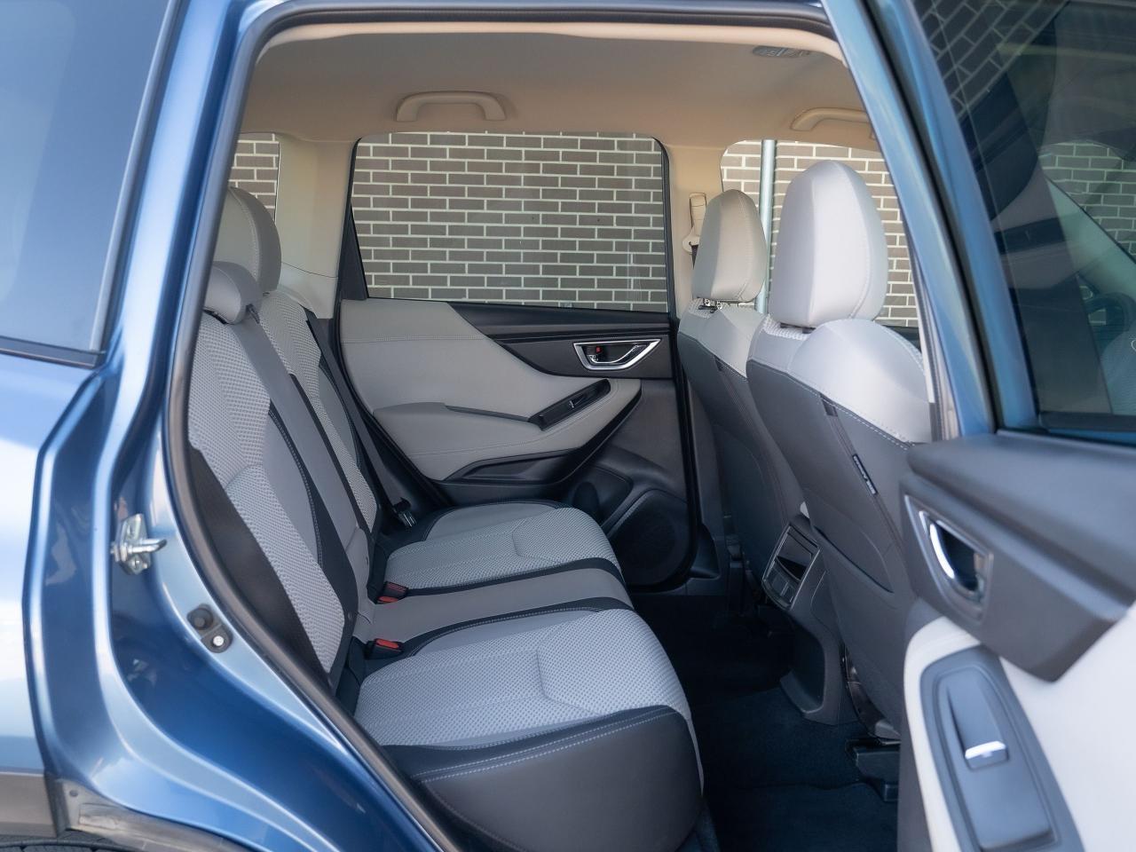 2020 Subaru Forester CONVENIENCE - Photo #17