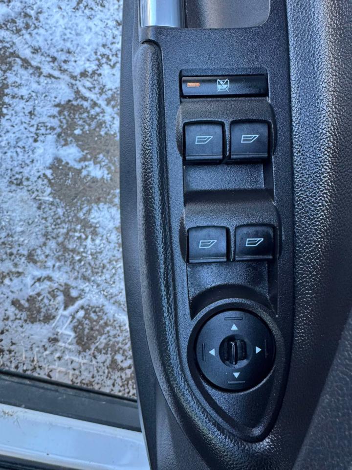2016 Ford Escape 4WD 4dr SE - Photo #21