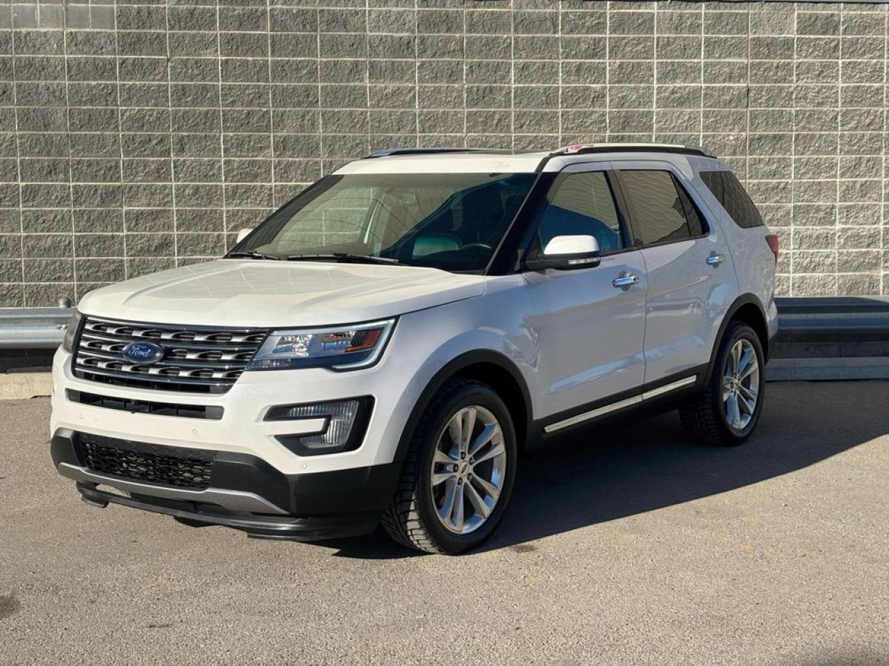 Used 2017 Ford Explorer 4WD 4dr Limited|BIG SUMMER BLOWOUT! for sale in Calgary, AB