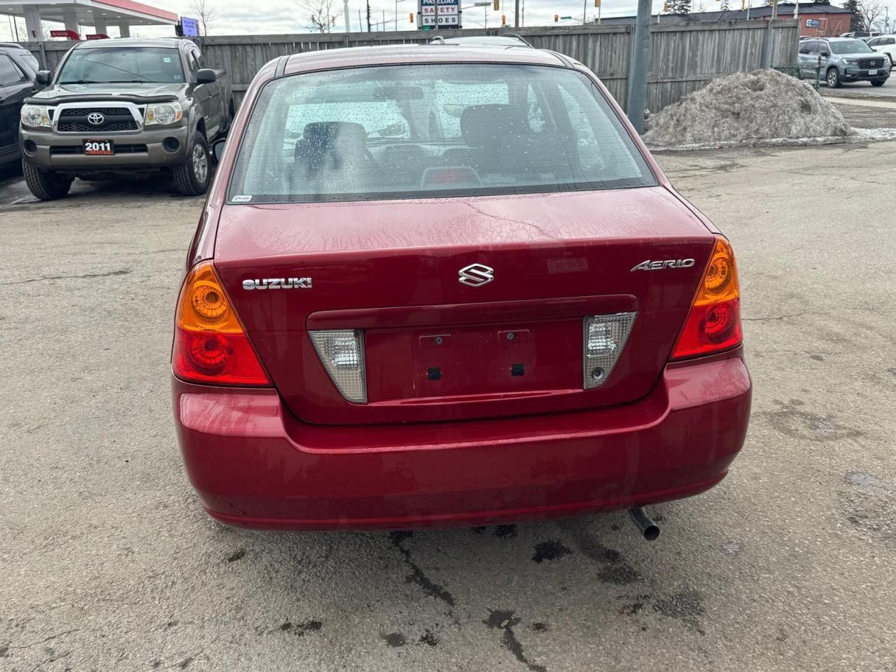 2003 Suzuki Aerio SEDAN, MINT CONDITION, ONLY 37KMS, AUTO, CERTIFIED - Photo #4