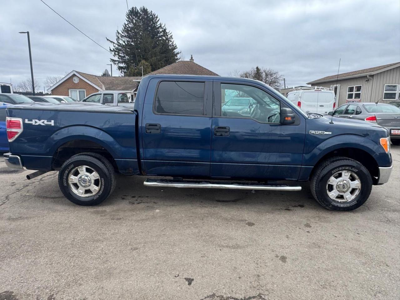 2013 Ford F-150 XLT, CREW CAB, 4X4, ONLY 164KMS, 5L V8, AS IS - Photo #6