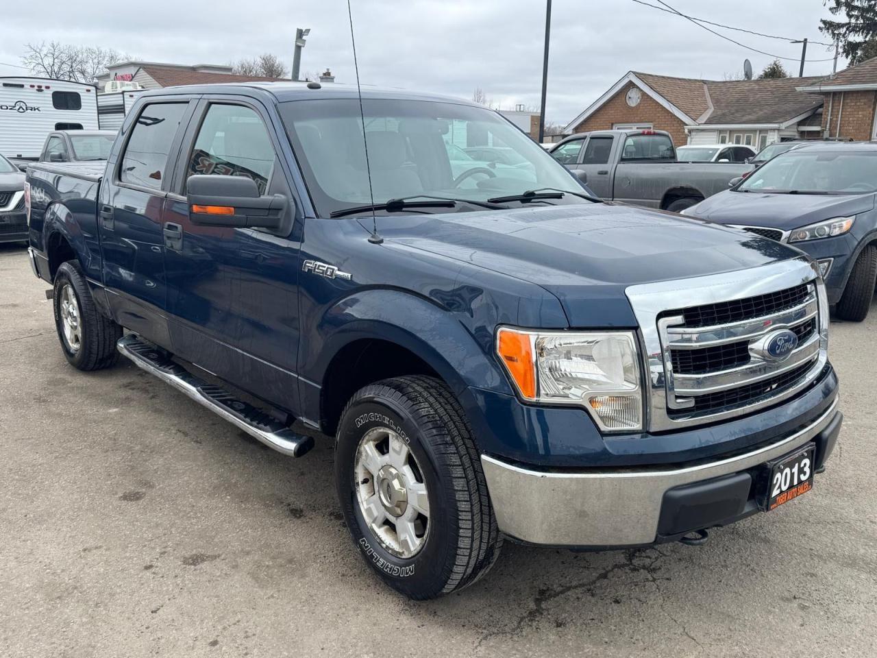 2013 Ford F-150 XLT, CREW CAB, 4X4, ONLY 164KMS, 5L V8, AS IS - Photo #7