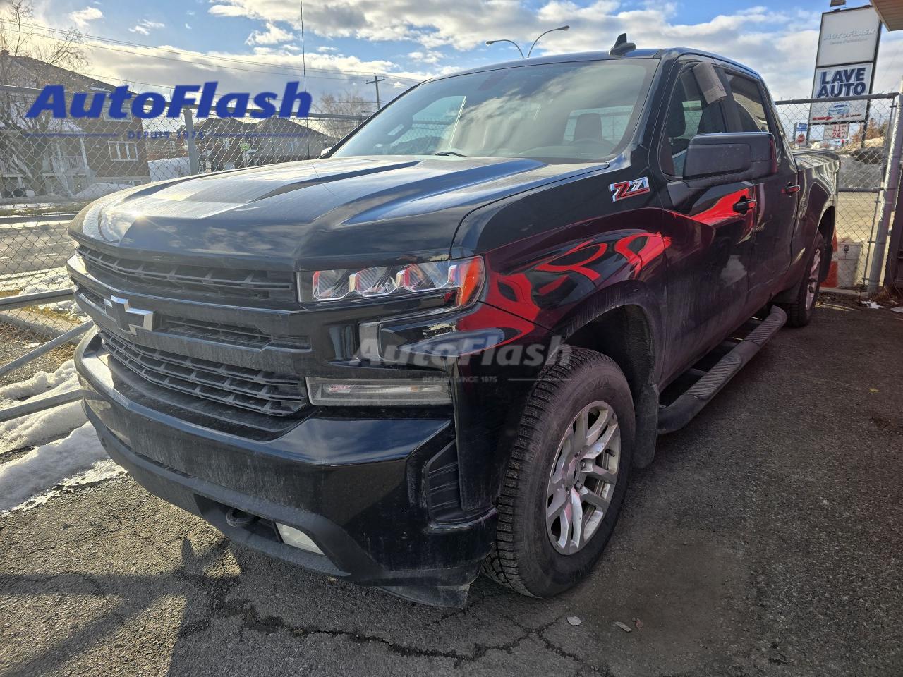 Used 2019 Chevrolet Silverado 1500 RST, 5.3L V8, CARPLAY, CAMERA, SIEGES CHAUFFANTS for sale in Saint-Hubert, QC