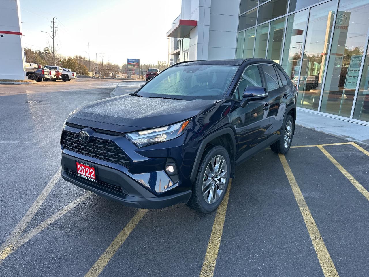 Used 2022 Toyota RAV4 XLE Premium for sale in Simcoe, ON