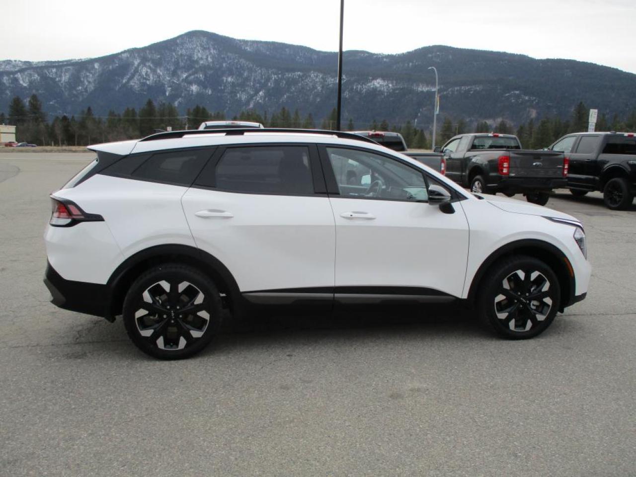 2024 Kia Sportage X-line AWD - Photo #4