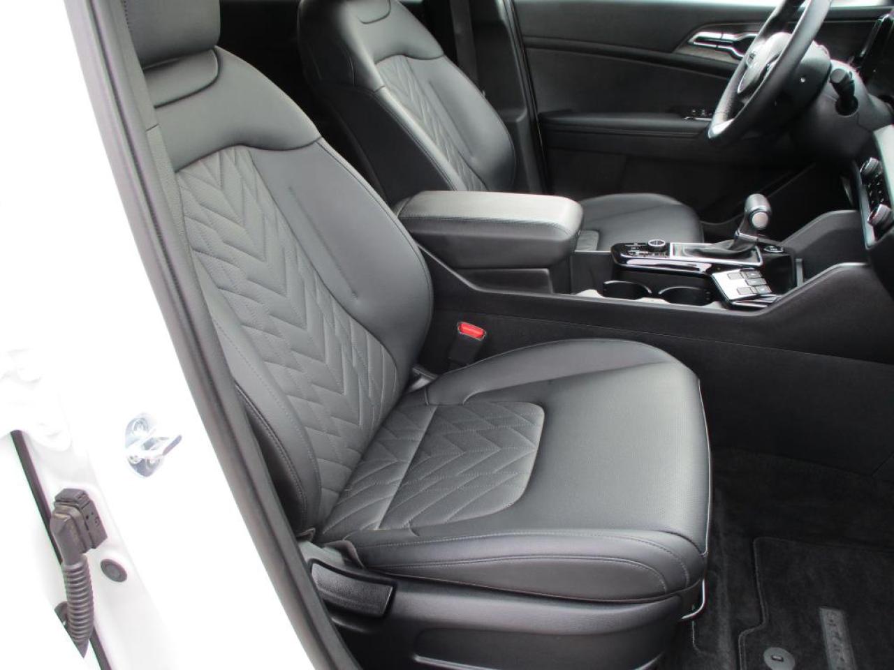 2024 Kia Sportage X LINE AWD Photo12