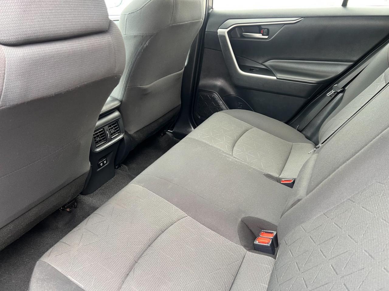 2019 Toyota RAV4 XLE AWD - Photo #13