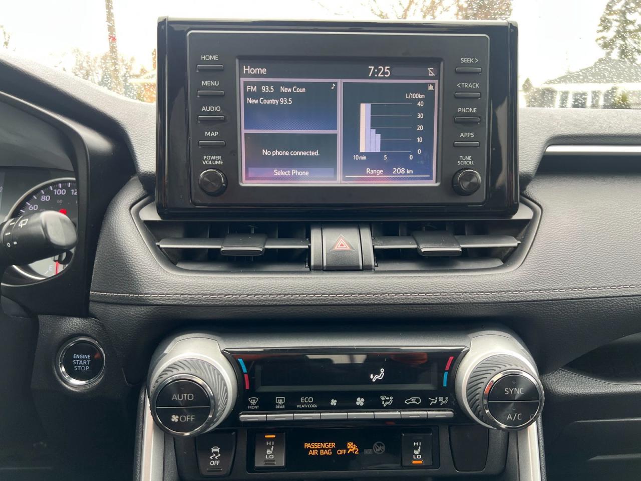 2019 Toyota RAV4 XLE AWD - Photo #27