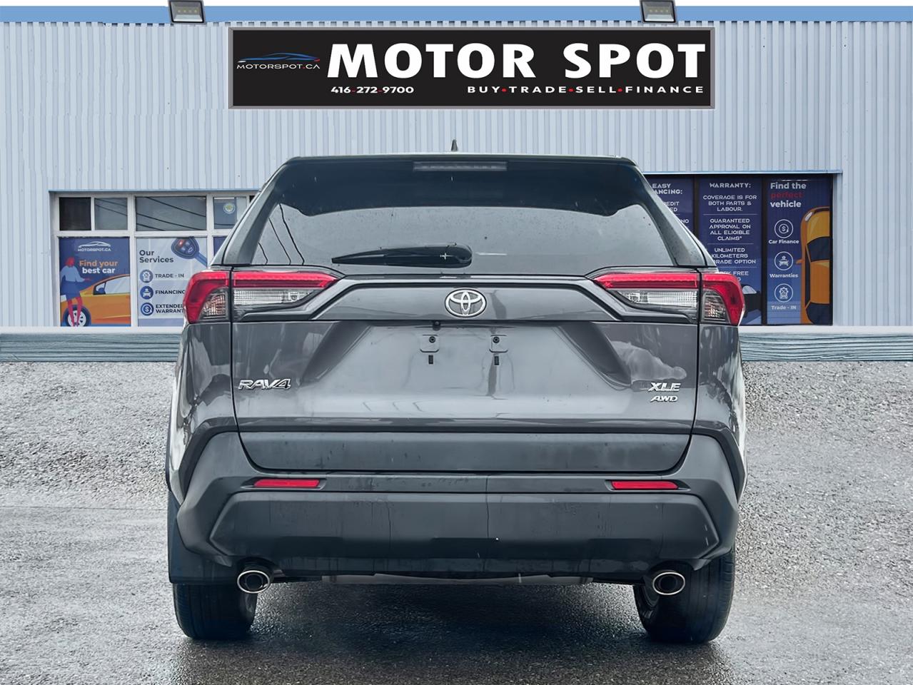 2019 Toyota RAV4 XLE AWD - Photo #5